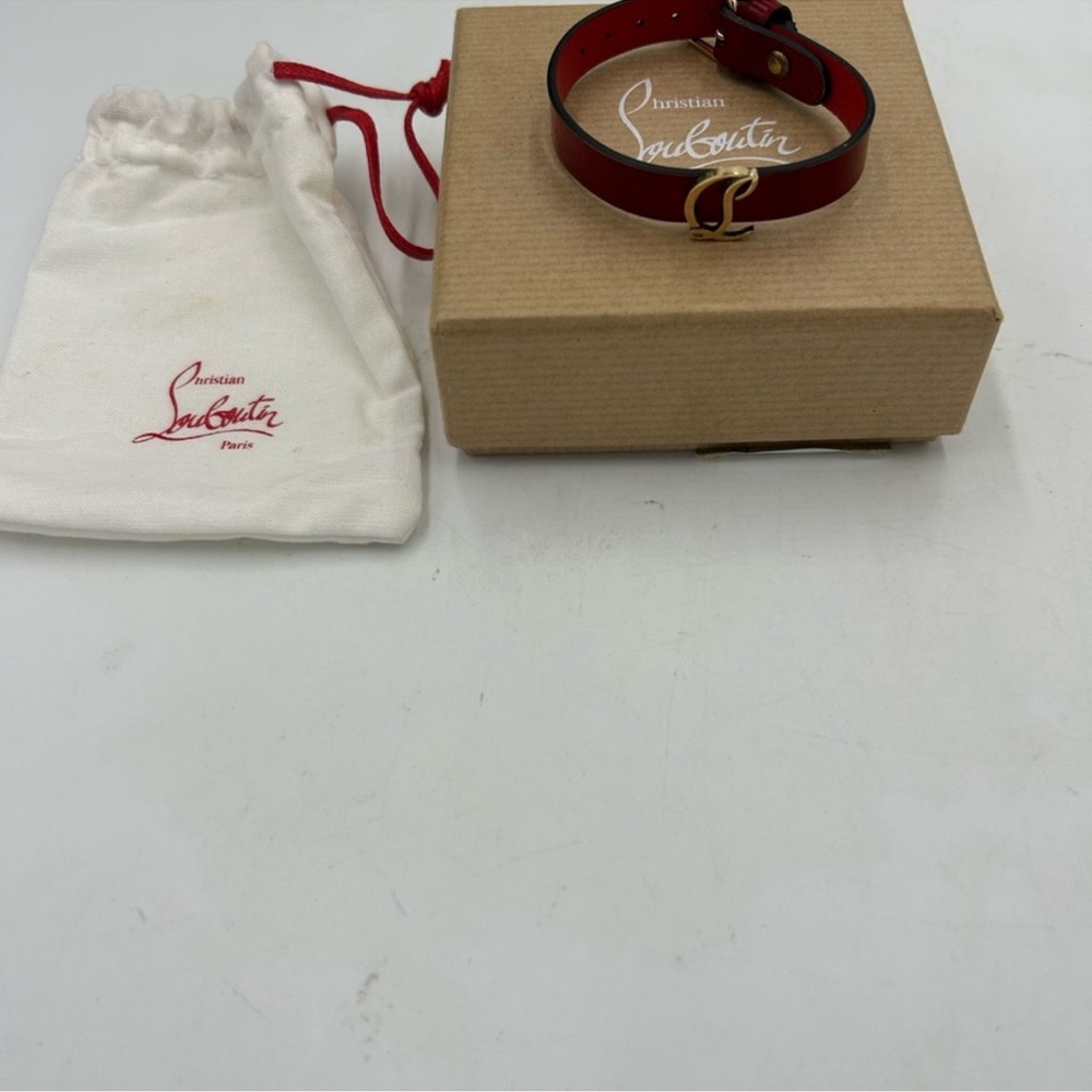 Women’s Christian Louboutin CL logo bracelet made in Italy NWT - Picture 2 of 11